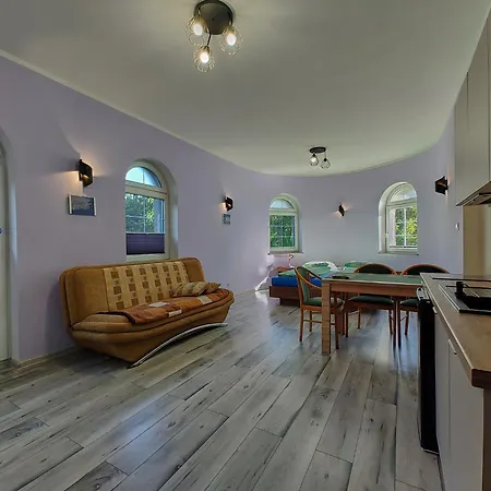 Karkonosze U Miroslawa - Jagniatkow * Jelení Hora